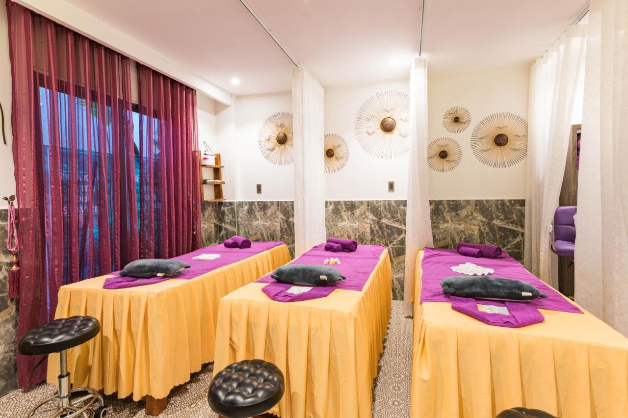Hoang Trinh Hotel Hoi An Exterior photo